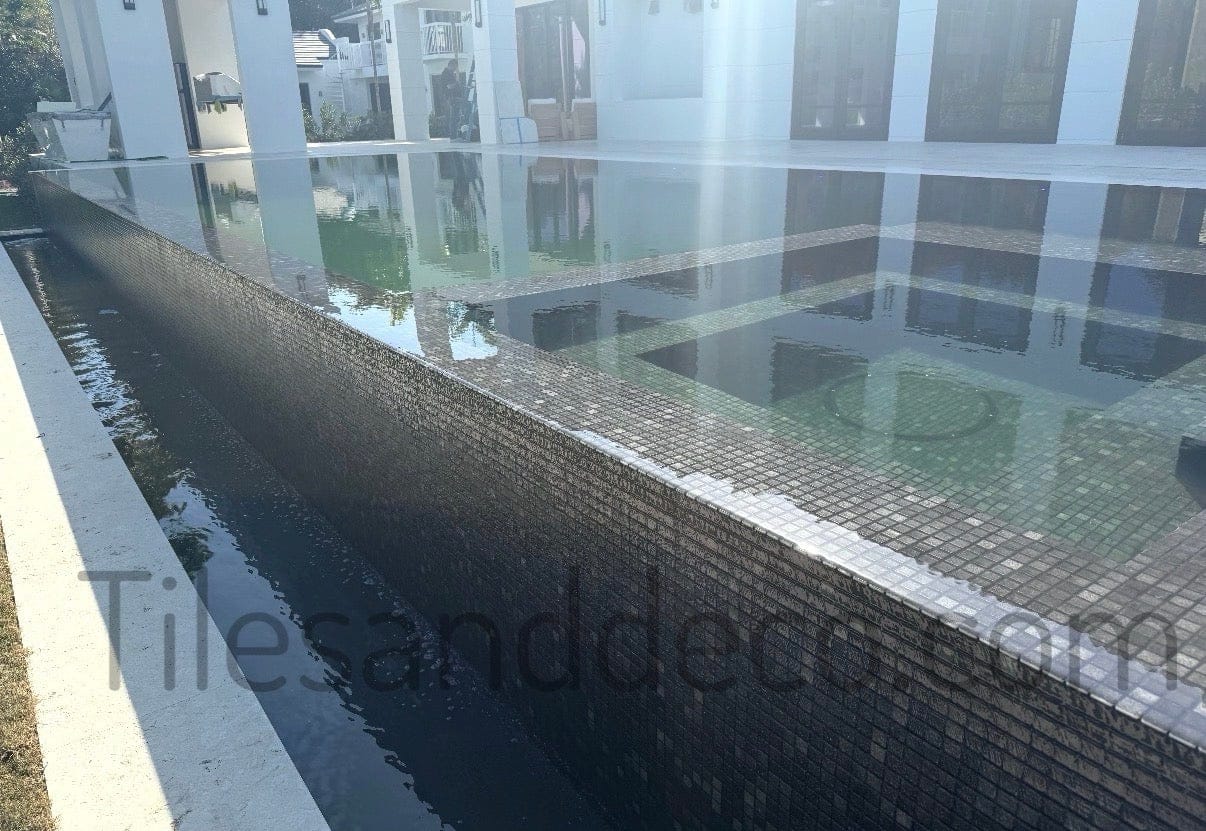 Foggy Nieblas Black Pool Tile - Tiles and Deco