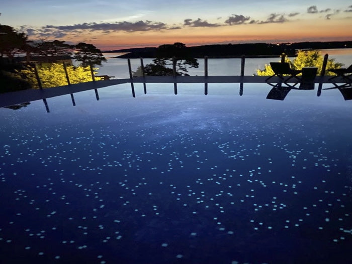 Betria Glow in the Dark Mix Pool Tile 1x1