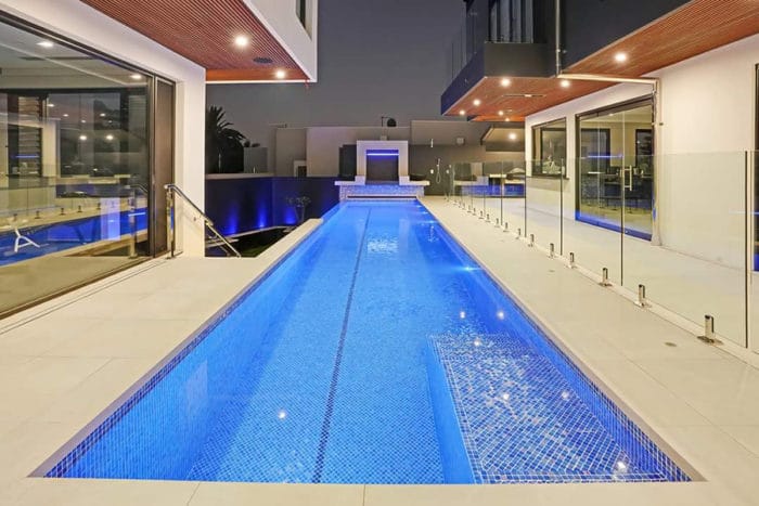 Urumea Iris mix Pool Tile 1x1