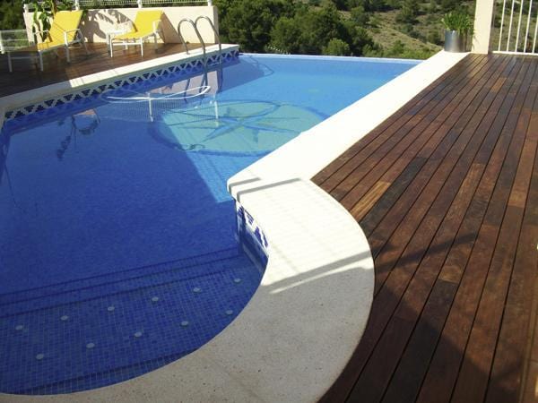 Foggy Nieblas Light Blue Tile is High quality and can be installed on the swimming pool, jacuzzi, and spa, kitchen backsplash, bathrooms, showers, floors, and walls - Tiles and Deco