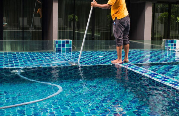 Turnmill Pool Turn Your Pool Into a Dream Space with Top Glass Pool Tile – Tiles and Deco