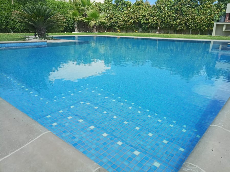 ORIA Iris mix Pool Tile 1x1