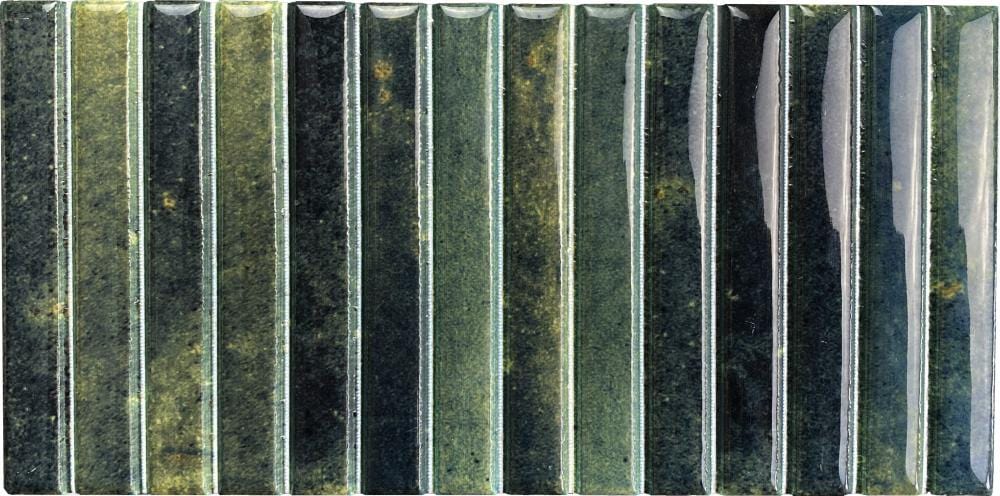 KitKat Ribbon Grass Porcelain Tile